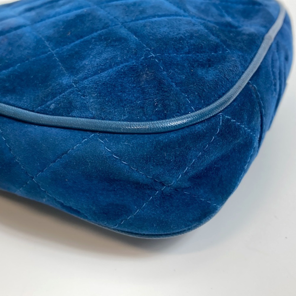 CHANEL Bag - Picture 9 of 16